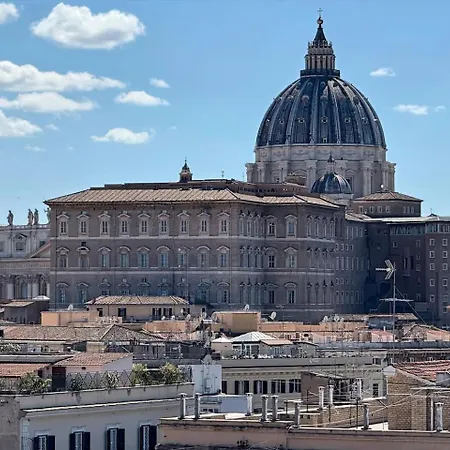 Es Rooftop - Vatican アパート